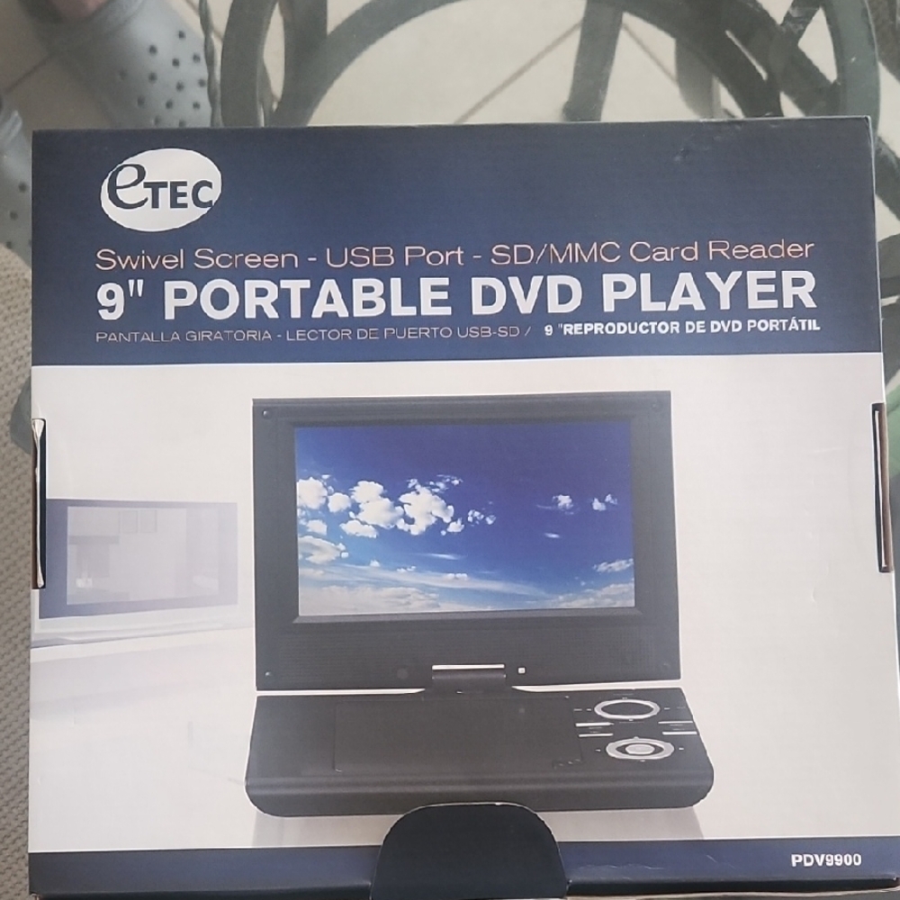 ETE Black 9" Portable DVD Player with Versatile Viewing